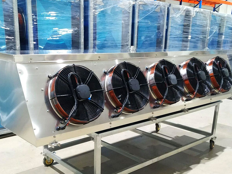 斜下出风冷风机